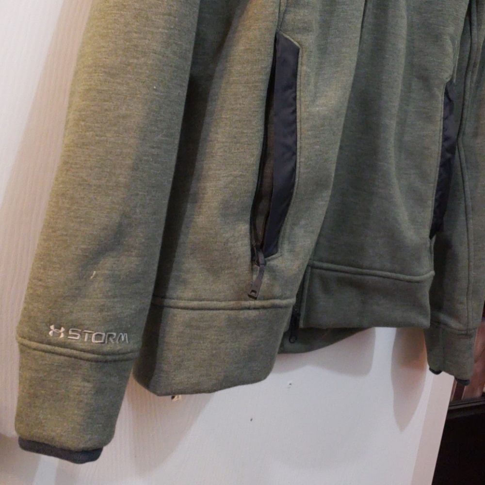 Jacket - Picture 4 of 5
